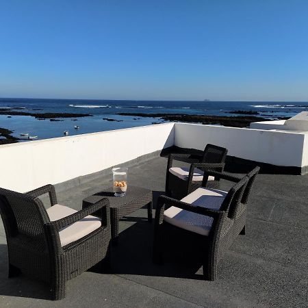 Mirador De Alegranza Apartman Orzola Kültér fotó